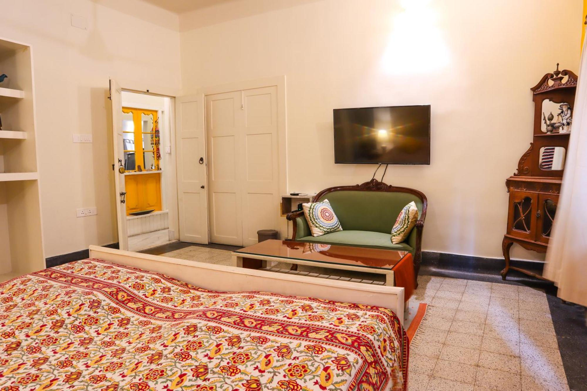 5/4 - Calcutta'S Freshest Bnb Ruang foto