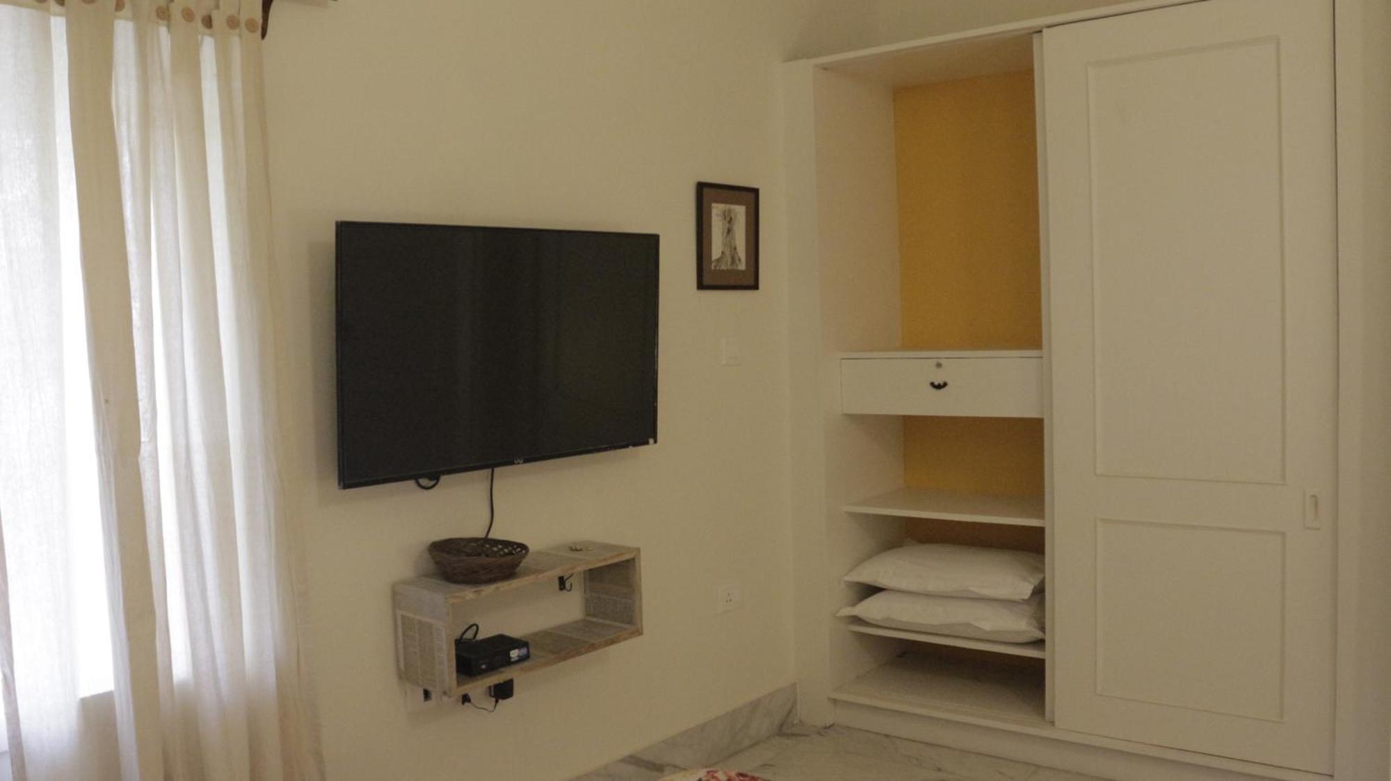 5/4 - Calcutta'S Freshest Bnb Bagian luar foto
