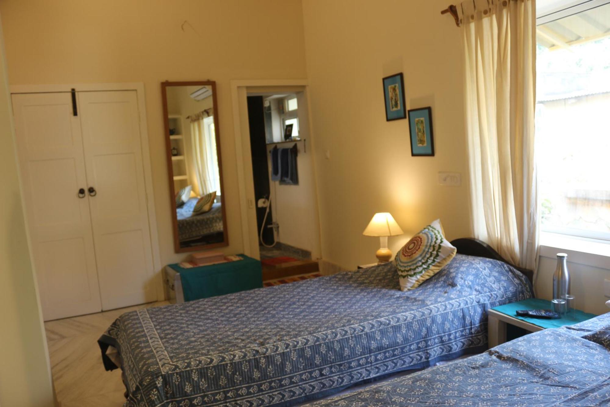 5/4 - Calcutta'S Freshest Bnb Bagian luar foto