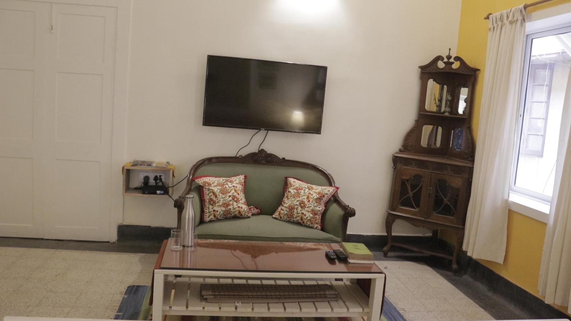 5/4 - Calcutta'S Freshest Bnb Bagian luar foto